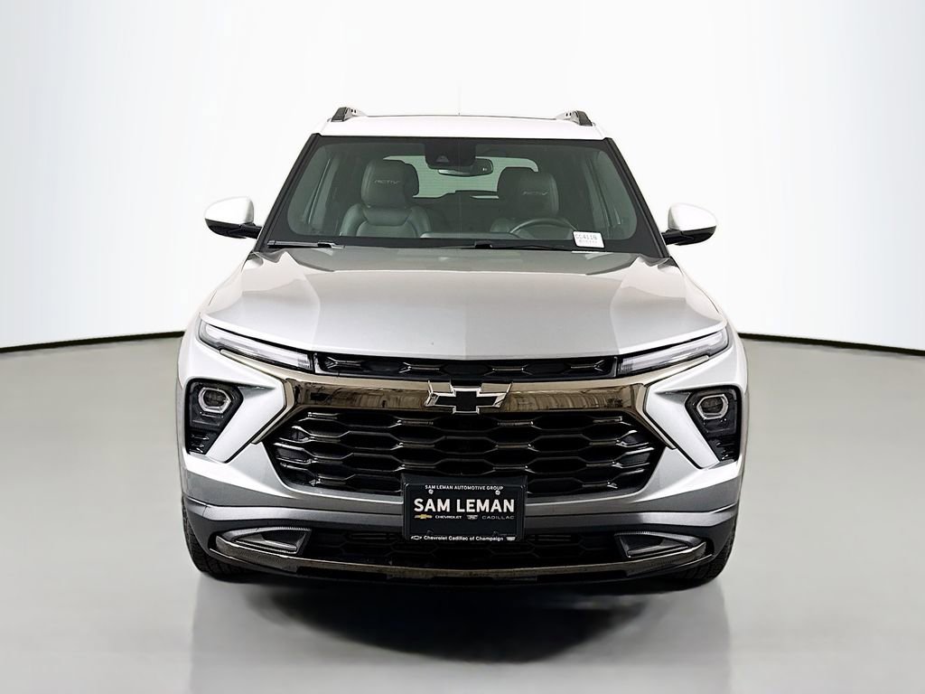 Used 2025 Chevrolet TrailBlazer ACTIV w/ Convenience Package FWD image 2