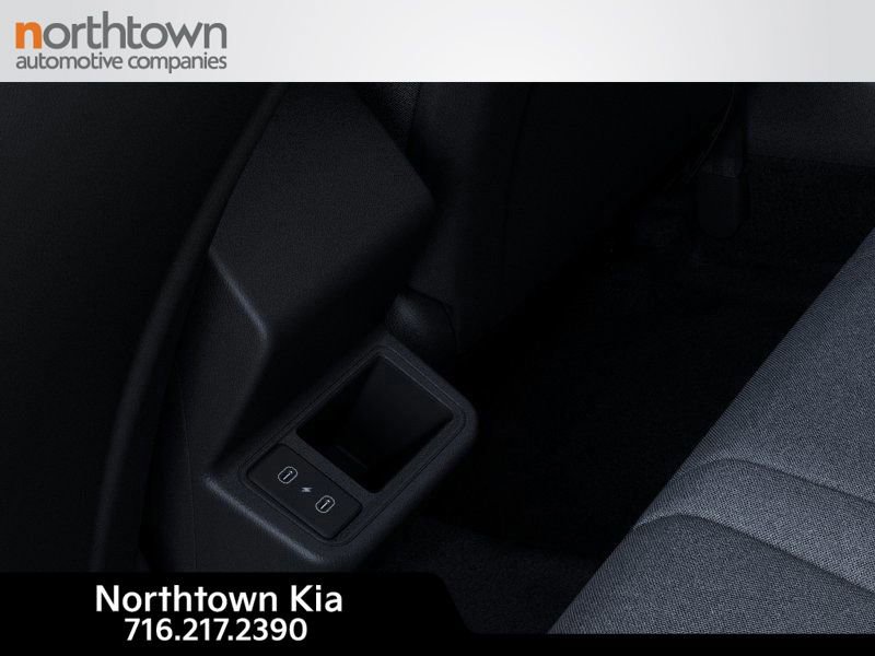 New 2025 Kia K4 LXS image 27