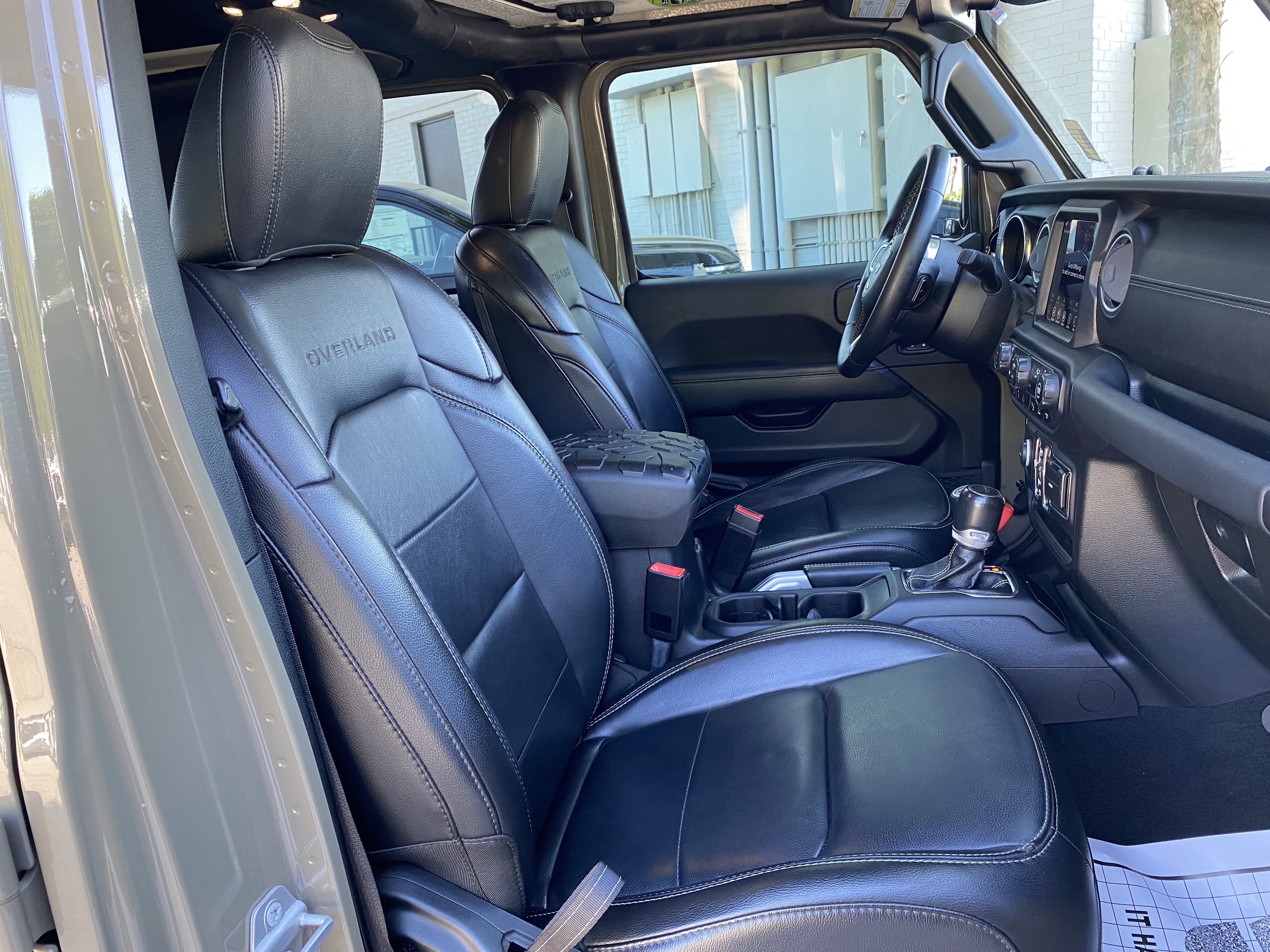 Used 2020 Jeep Gladiator Overland w/ Popular Equipment Package AWD/4WD image 34