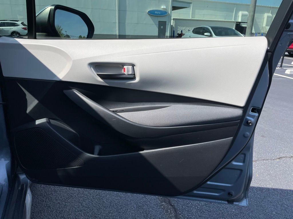 Used 2022 Toyota Corolla L FWD image 26