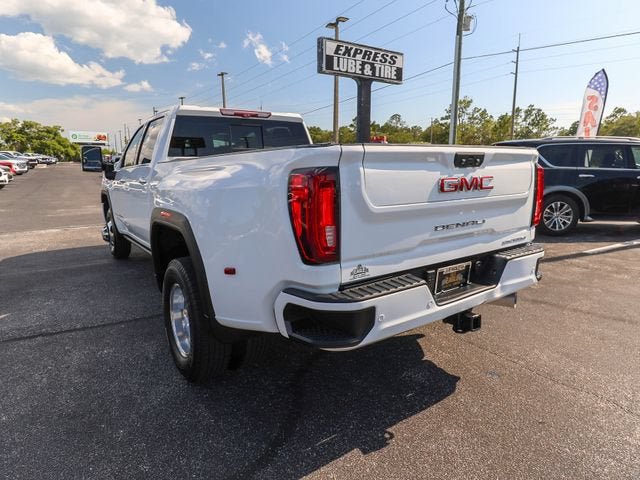 Used 2022 GMC Sierra 3500 Denali w/ Denali Ultimate Package AWD/4WD image 7