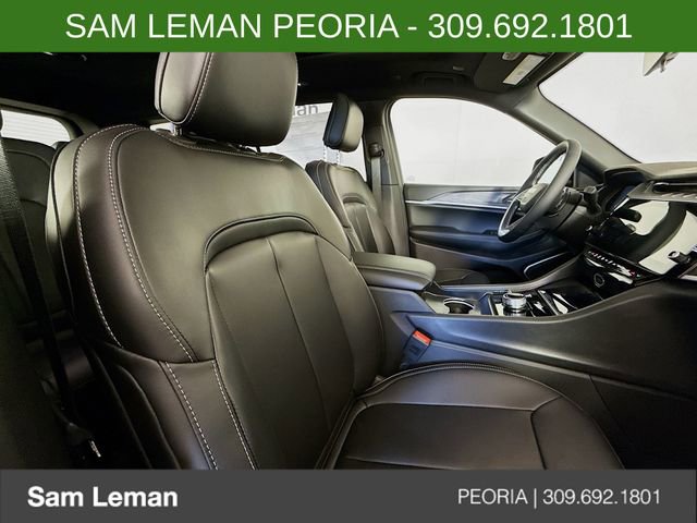 New 2026 Jeep Grand Cherokee L Limited image 30