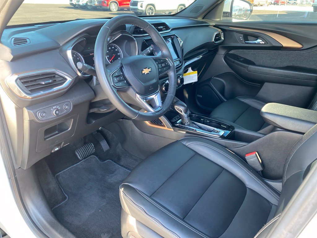 Used 2022 Chevrolet TrailBlazer ACTIV w/ Sun and Liftgate Package FWD image 26