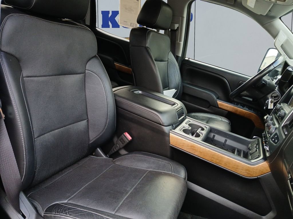 Used 2015 Chevrolet Silverado 3500 LTZ w/ Duramax Plus Package image 17