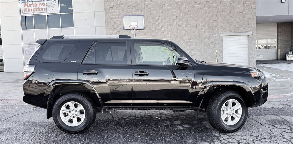 Used 2024 Toyota 4Runner SR5 image 5