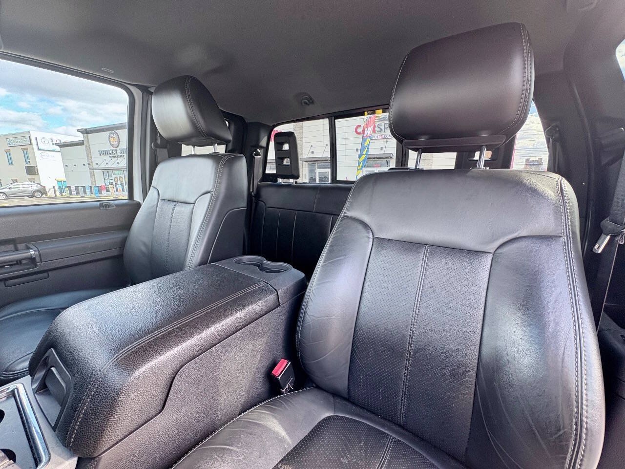 Used 2011 Ford F250 Lariat w/ Chrome Pkg AWD/4WD image 12