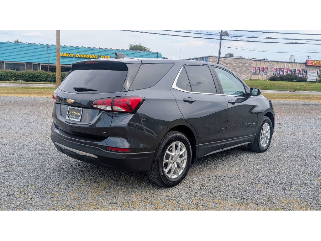 Used 2023 Chevrolet Equinox LT image 7