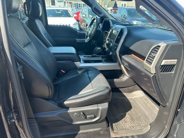 Used 2017 Ford F150 Lariat w/ Equipment Group 502A Luxury AWD/4WD image 21