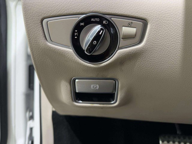 Used 2020 Mercedes-Benz S 450 Sedan image 38