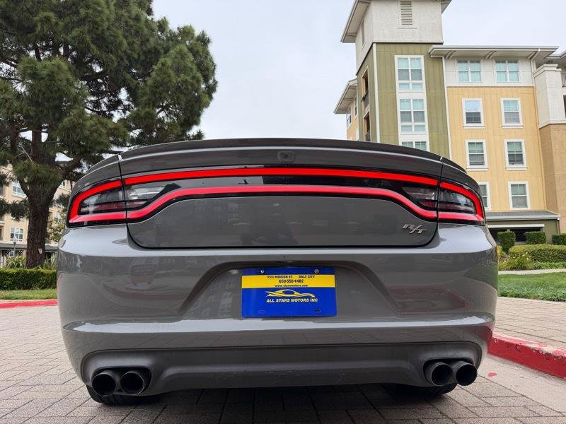 Used 2017 Dodge Charger R/T w/ Navigation & Travel Group RWD image 14