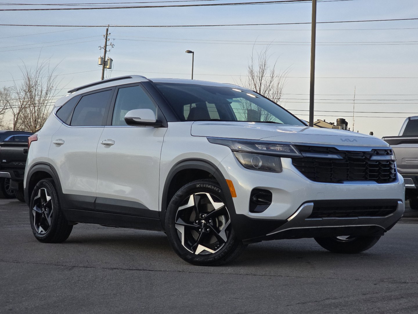 Used 2024 Kia Seltos EX image 1