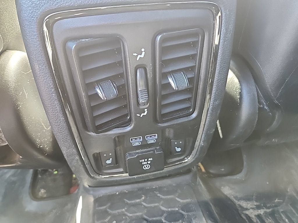 Used 2018 Dodge Durango R/T AWD/4WD image 36