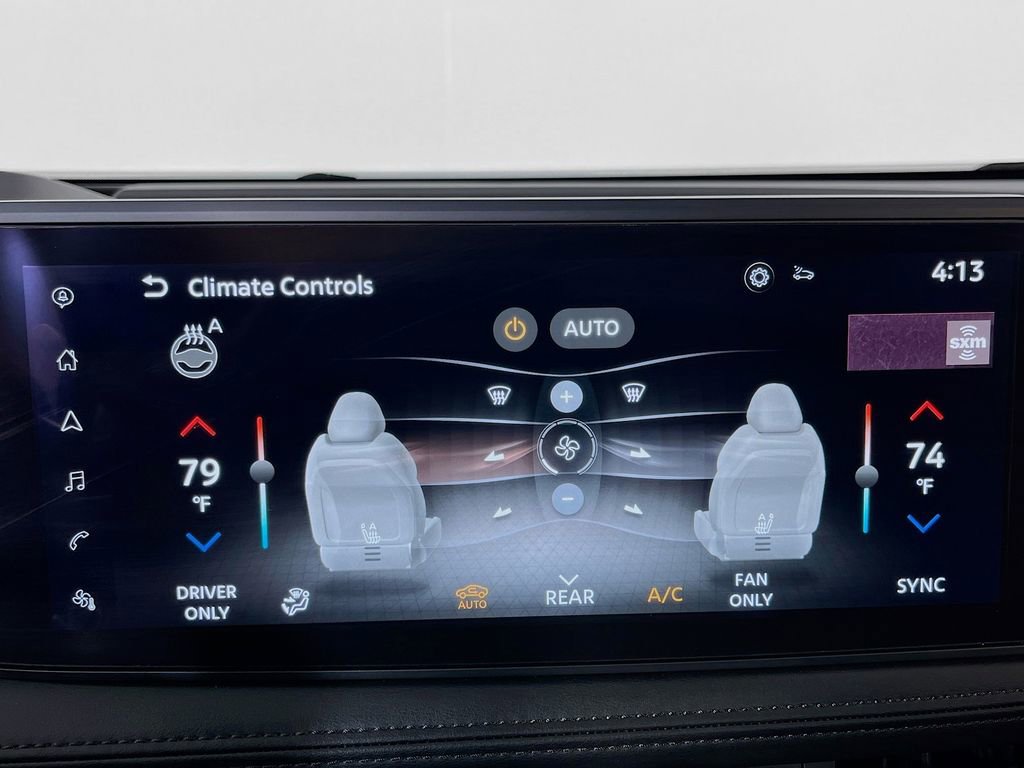 Used 2025 Nissan Ariya AWD image 22