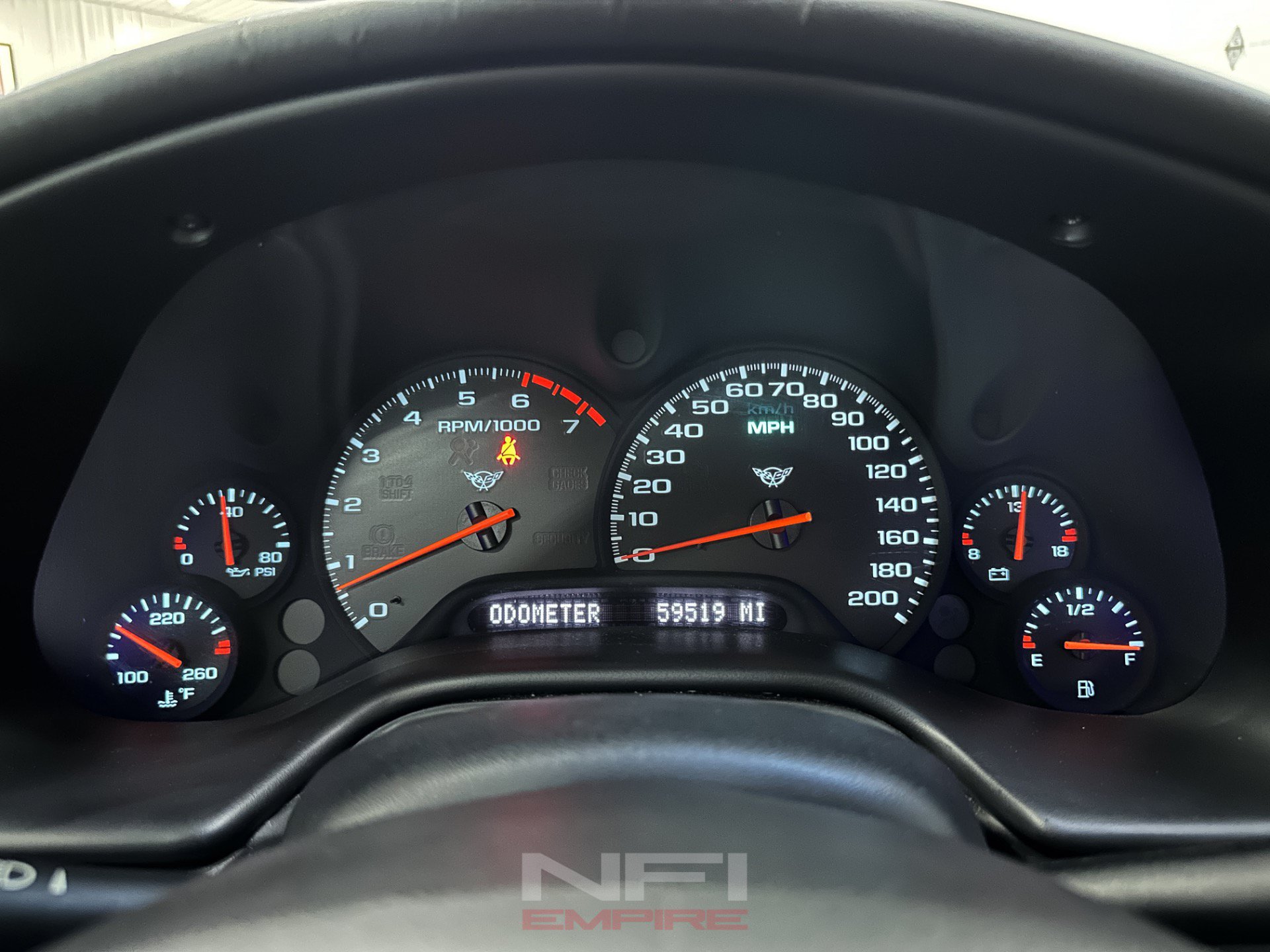 Used 2002 Chevrolet Corvette Coupe w/ Preferred Equipment Group2 RWD image 26