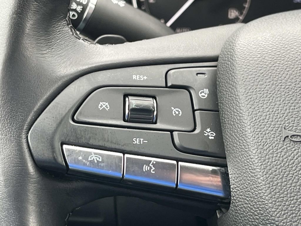 Certified 2023 Cadillac XT4 Premium Luxury w/ Cold Weather Package image 30