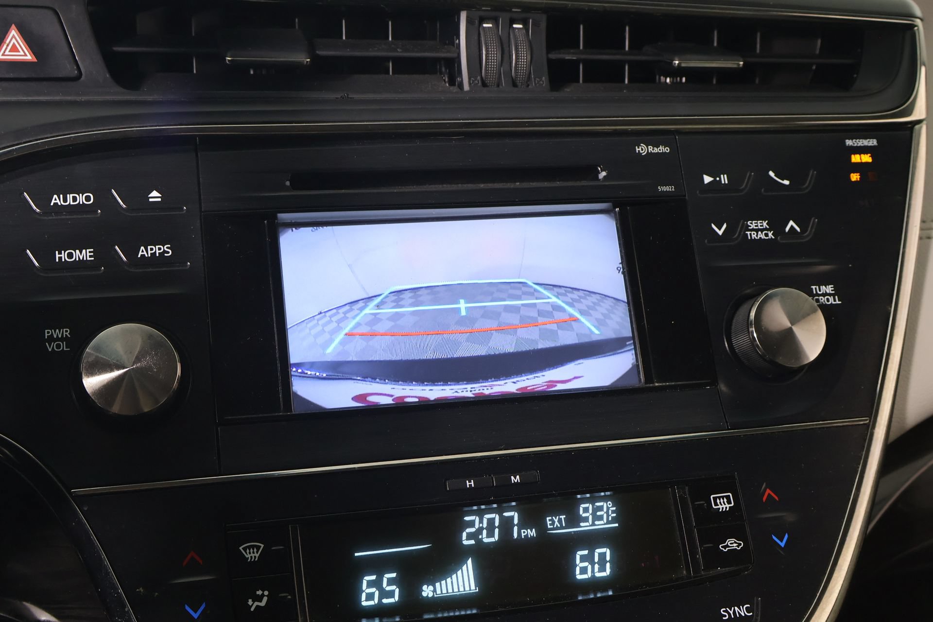 Used 2015 Toyota Avalon XLE FWD image 6