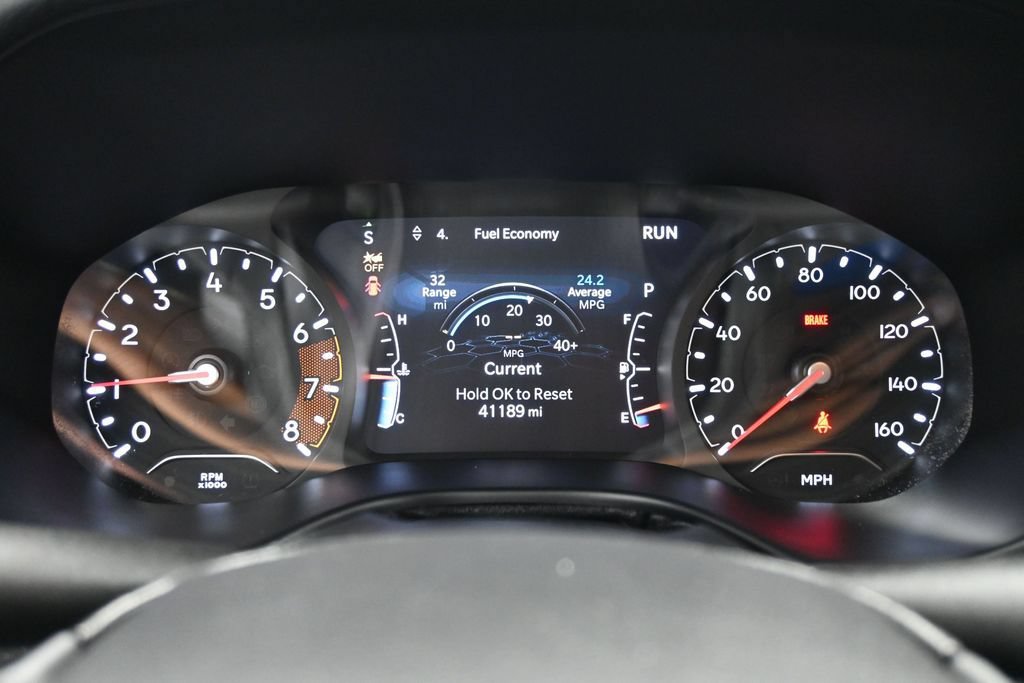 Used 2023 Jeep Compass Latitude AWD/4WD image 11