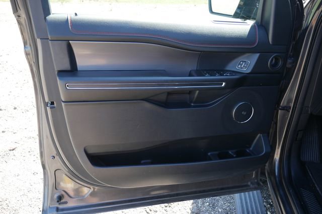 Used 2021 Ford Expedition Limited AWD/4WD image 15