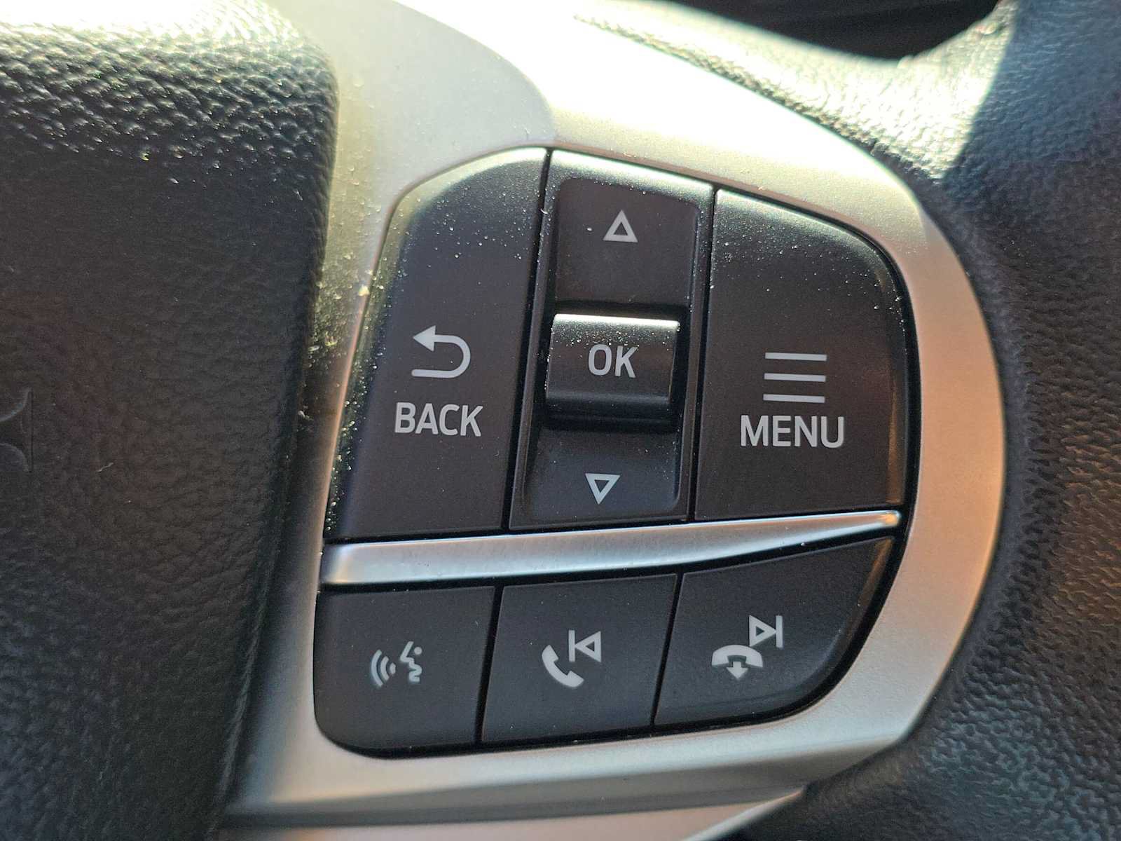 Used 2023 Ford Explorer XLT RWD image 30