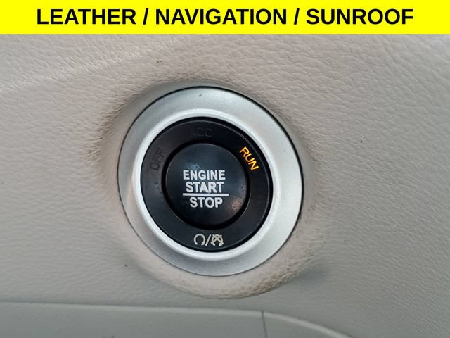 Used 2022 Chrysler Pacifica Limited FWD image 28