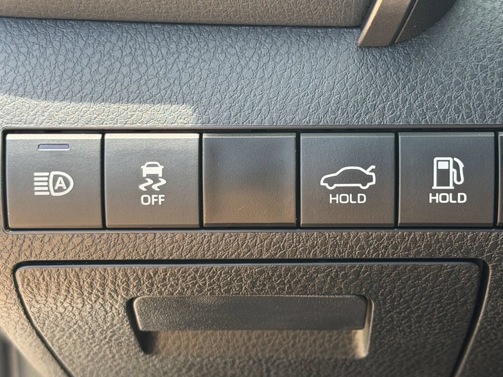 Used 2024 Toyota Camry SE FWD image 24