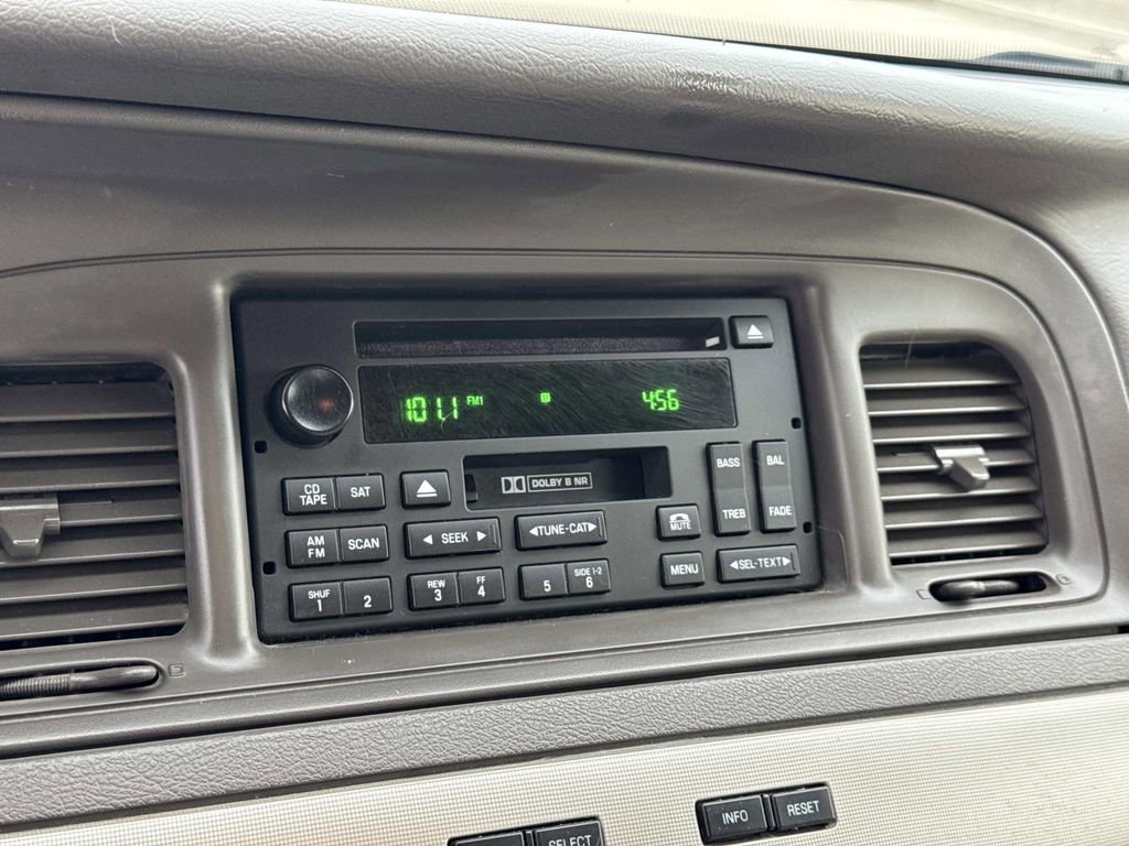 Used 2008 Mercury Grand Marquis LS image 15