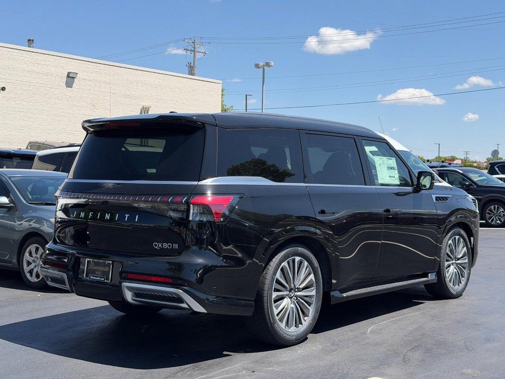 New 2026 INFINITI QX80 Luxe AWD/4WD image 3