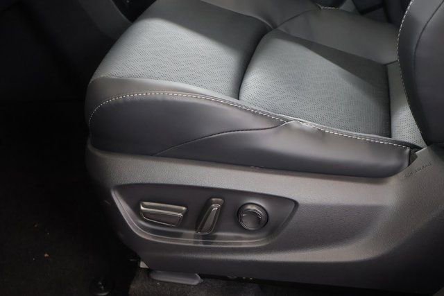 New 2026 Subaru Solterra Premium image 12