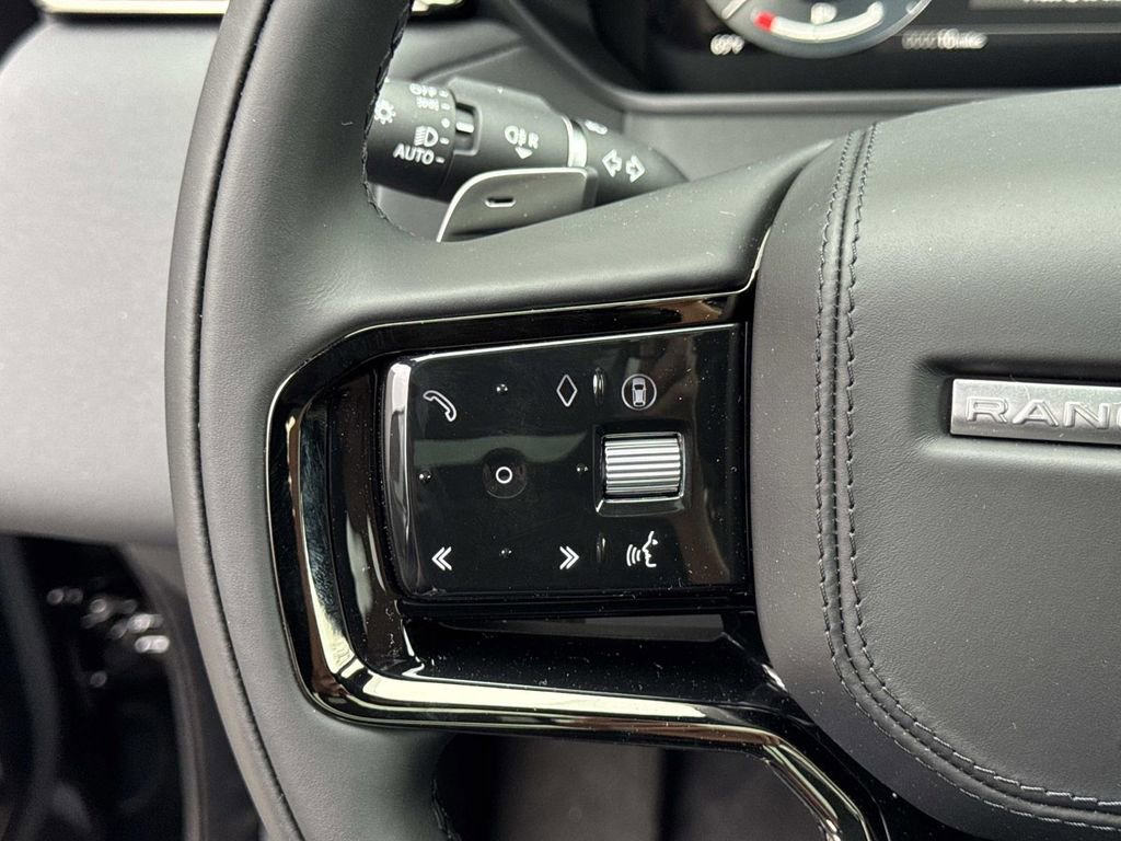 New 2026 Land Rover Range Rover Velar S AWD/4WD image 30