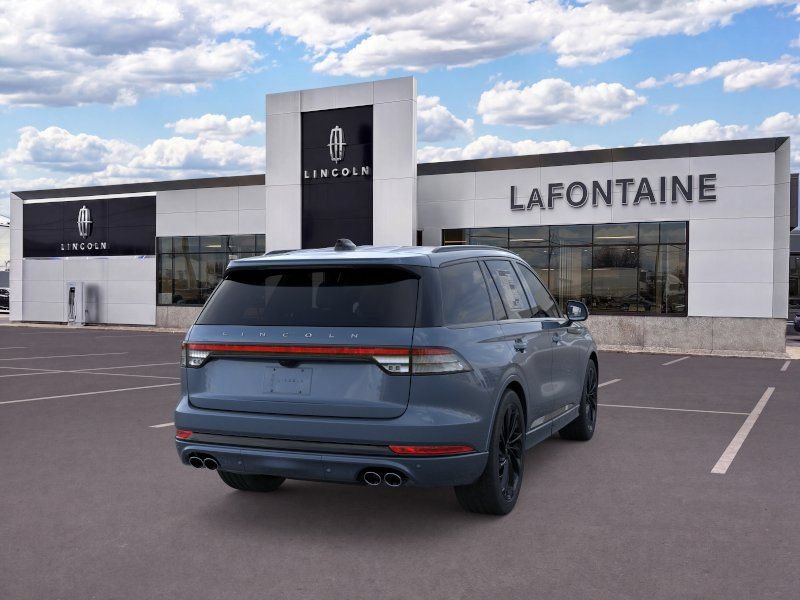 New 2026 Lincoln Aviator Reserve w/ Jet Appearance Package AWD/4WD image 8