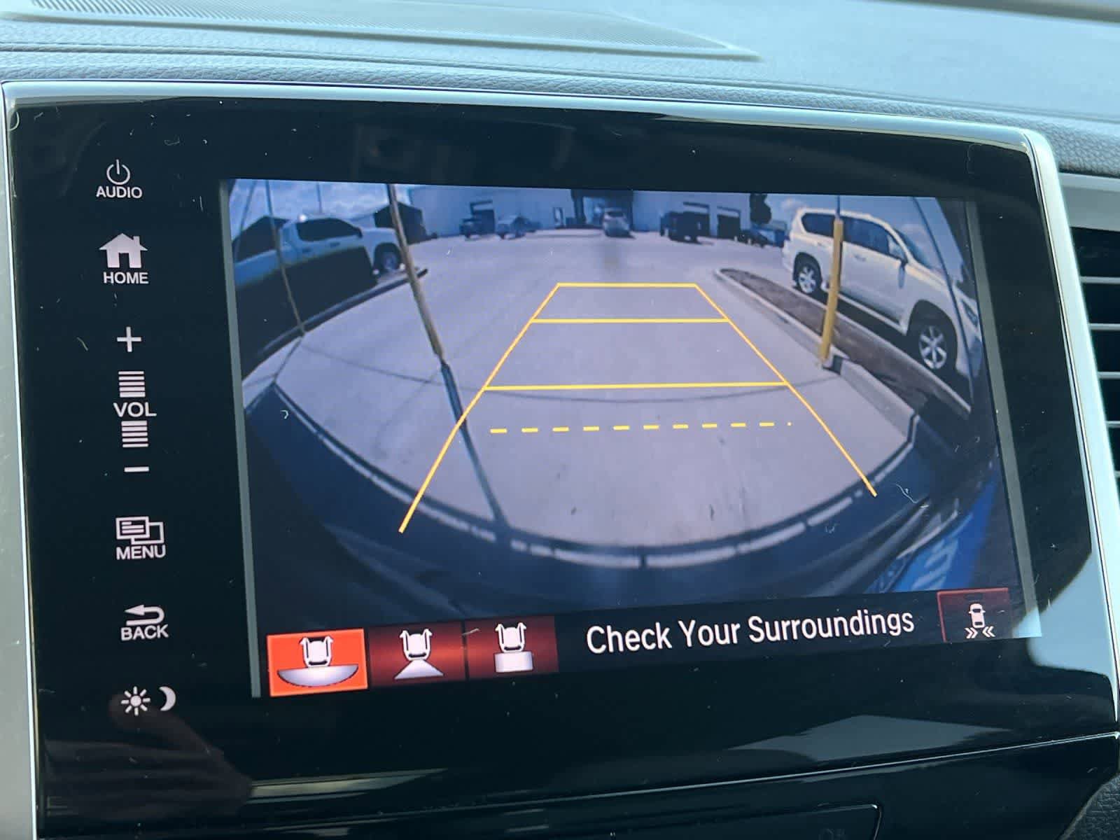 Used 2017 Honda Pilot Elite image 22