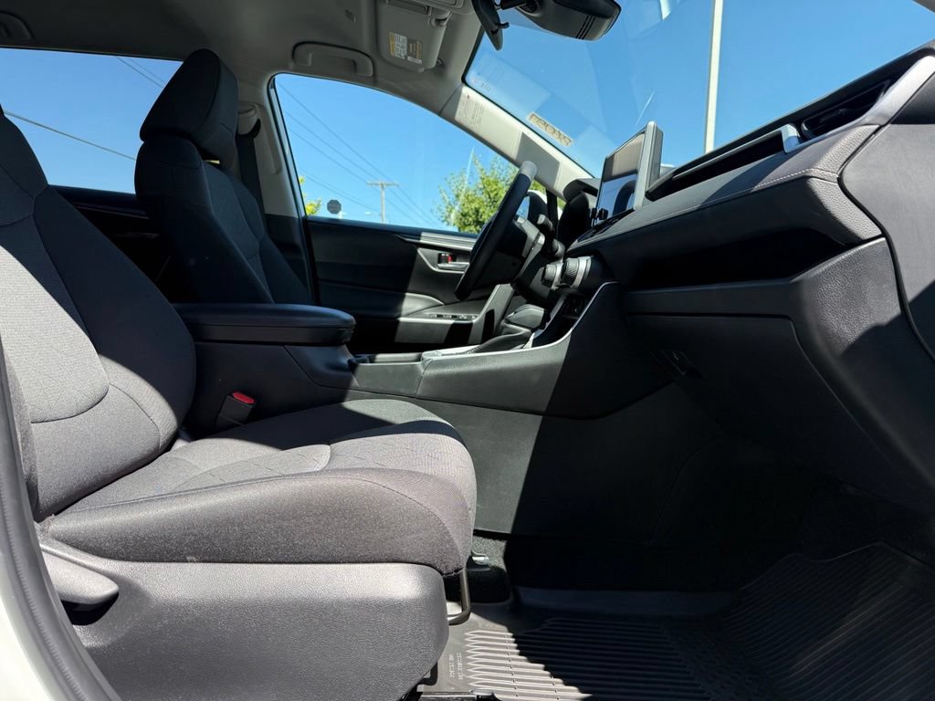 Certified 2023 Toyota RAV4 XLE w/ XLE Grade Weather Package AWD/4WD image 20