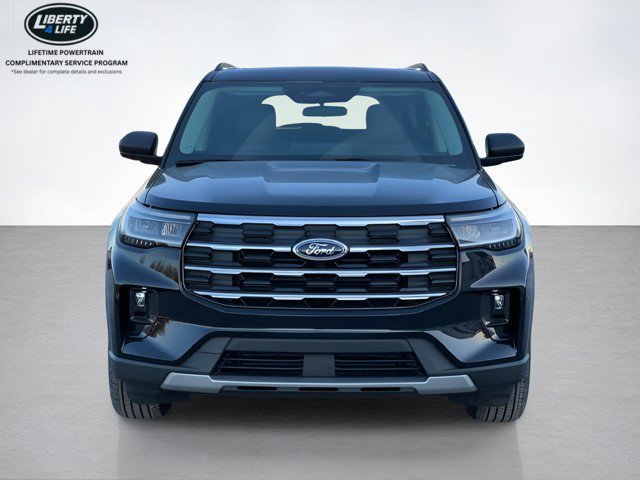 New 2026 Ford Explorer Active w/ Active Comfort Package AWD/4WD image 8