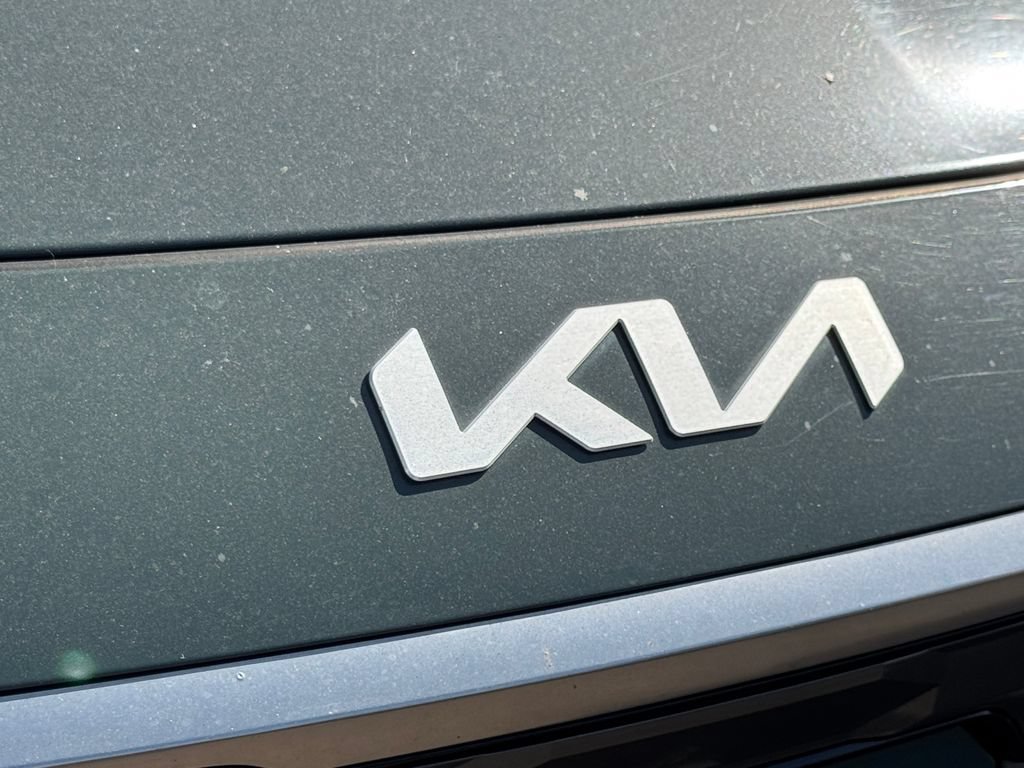 Used 2023 Kia Niro Wind FWD image 11