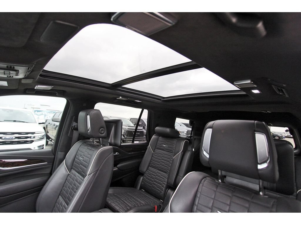 Used 2021 Cadillac Escalade Sport Platinum AWD/4WD image 30
