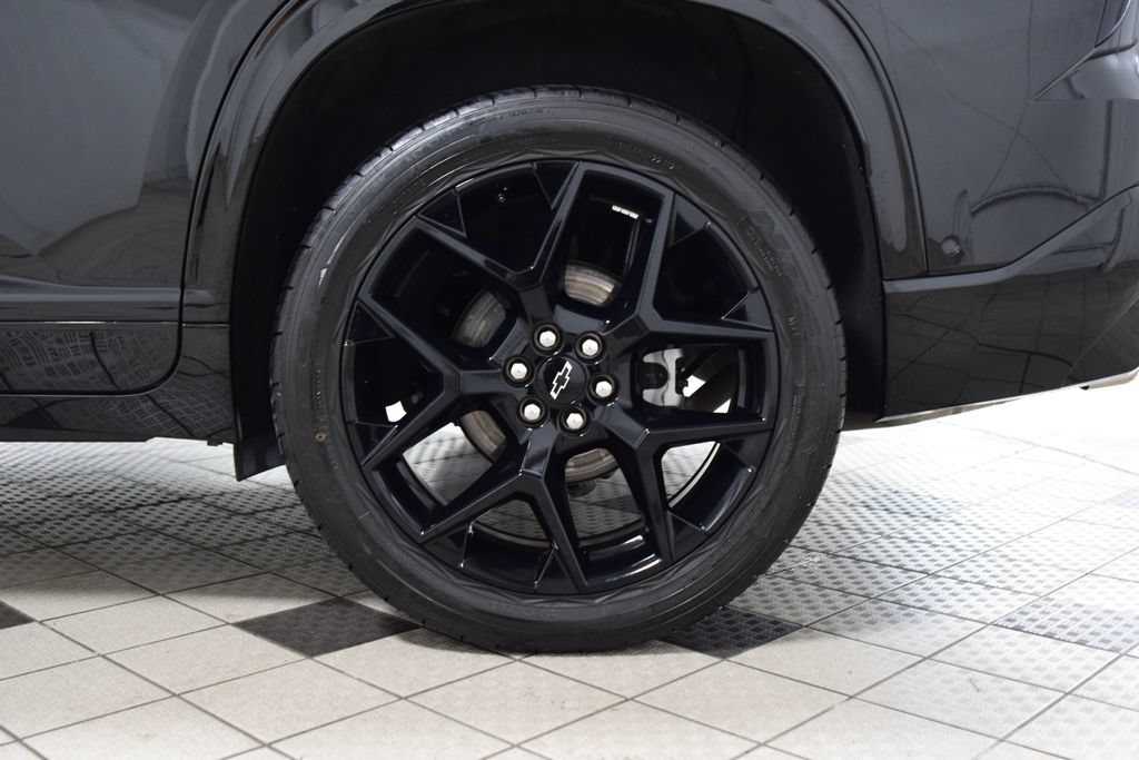 Used 2024 Chevrolet Traverse RS w/ LPO, Floor Liner Package AWD/4WD image 29