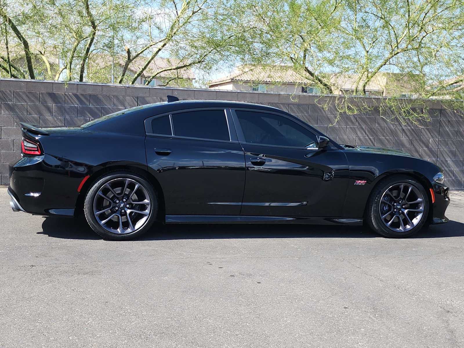 Used 2023 Dodge Charger Scat Pack RWD image 9