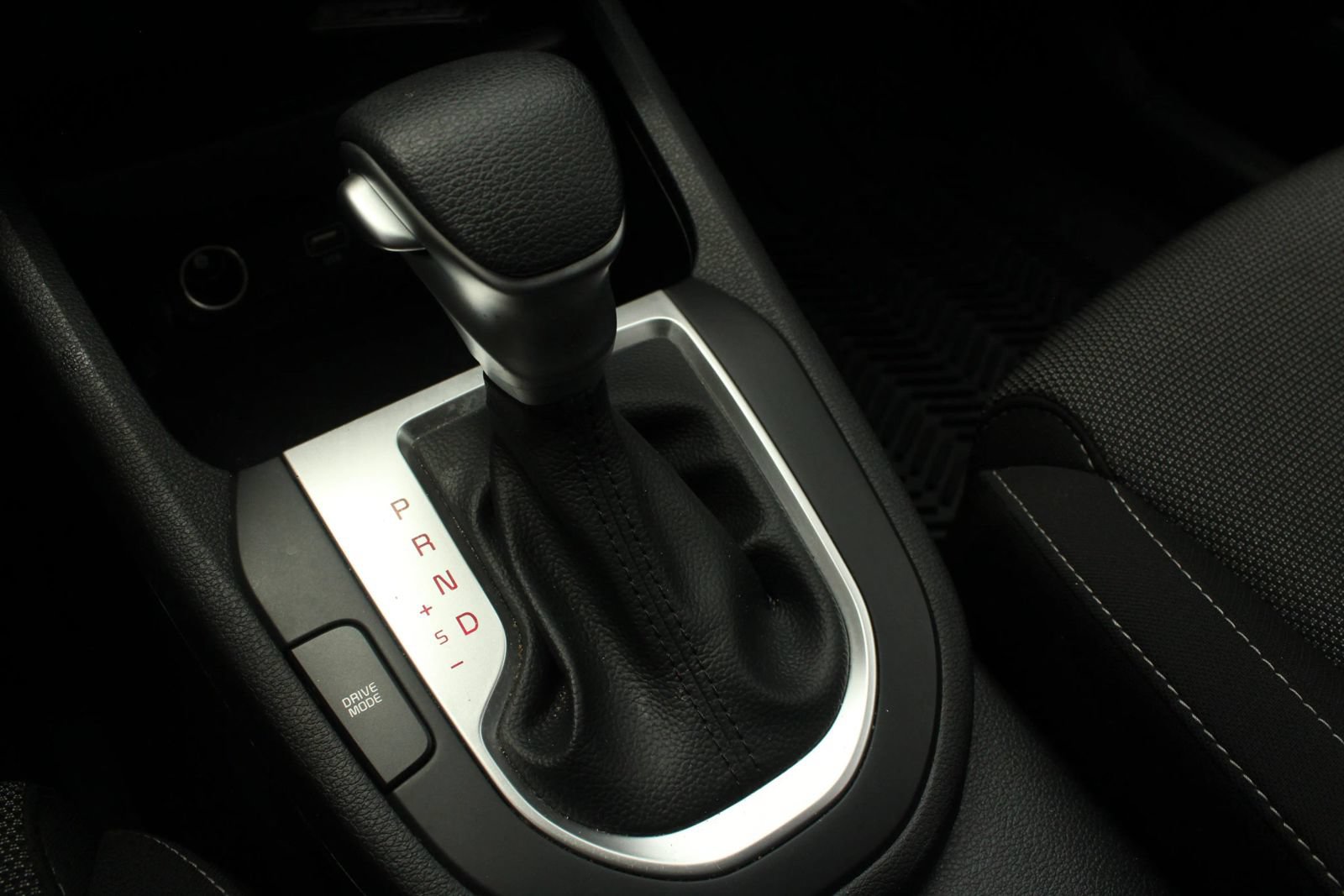 Used 2024 Kia Forte LXS FWD image 35