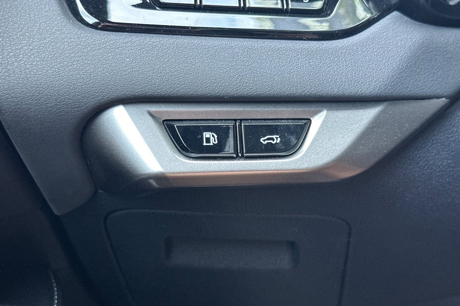 Certified 2023 Lexus RX 350 w/ Accessory Package (Z1) image 37