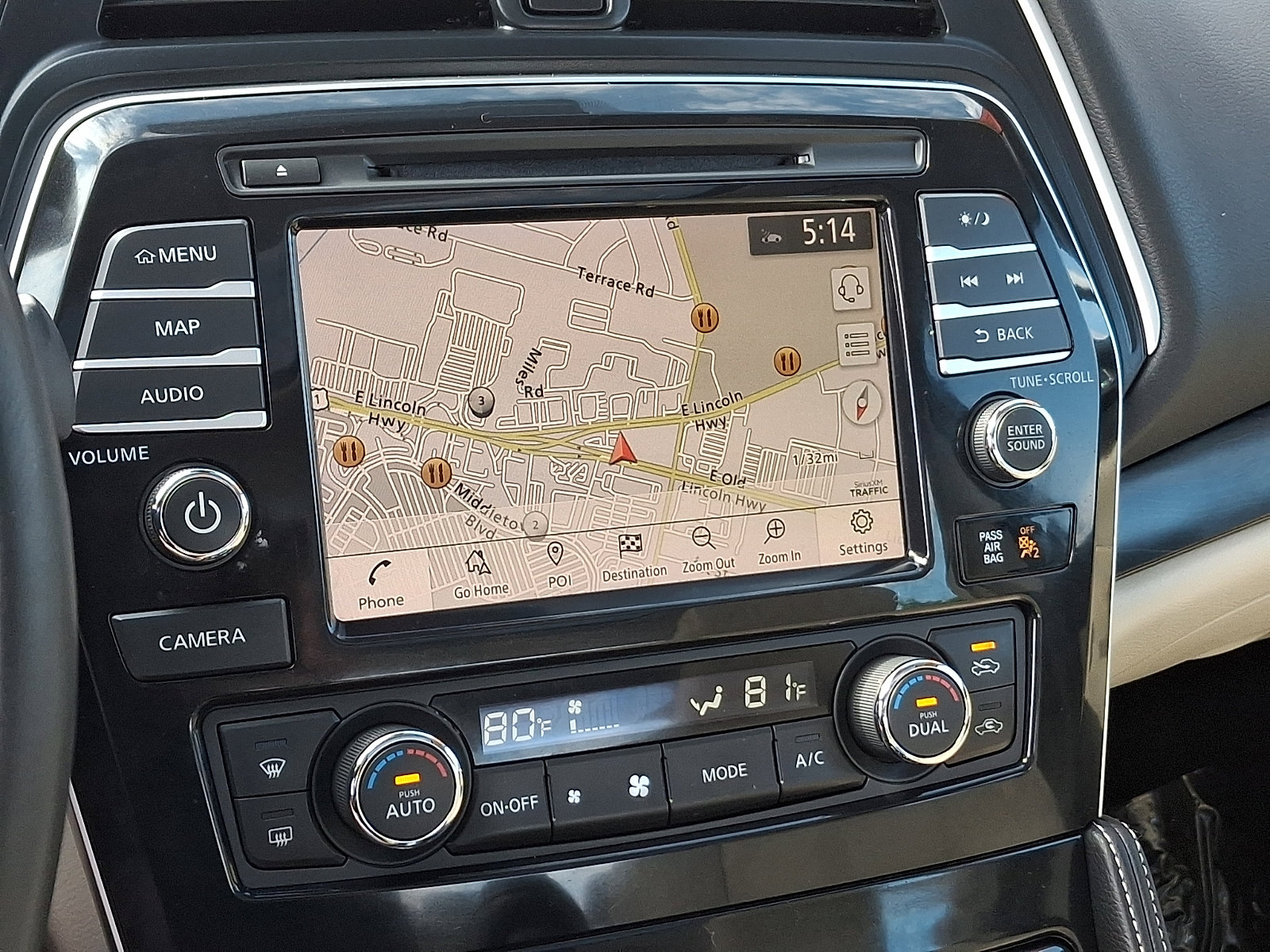 Used 2021 Nissan Maxima Platinum w/ Sport Mat Group FWD image 17