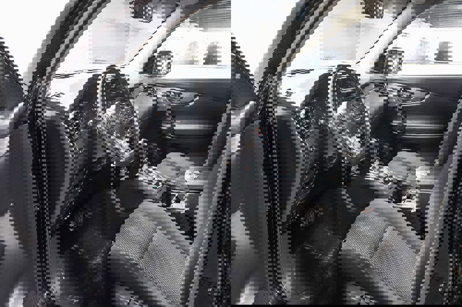 Used 2019 Nissan Rogue Sport S w/ Appearance Package FWD image 16