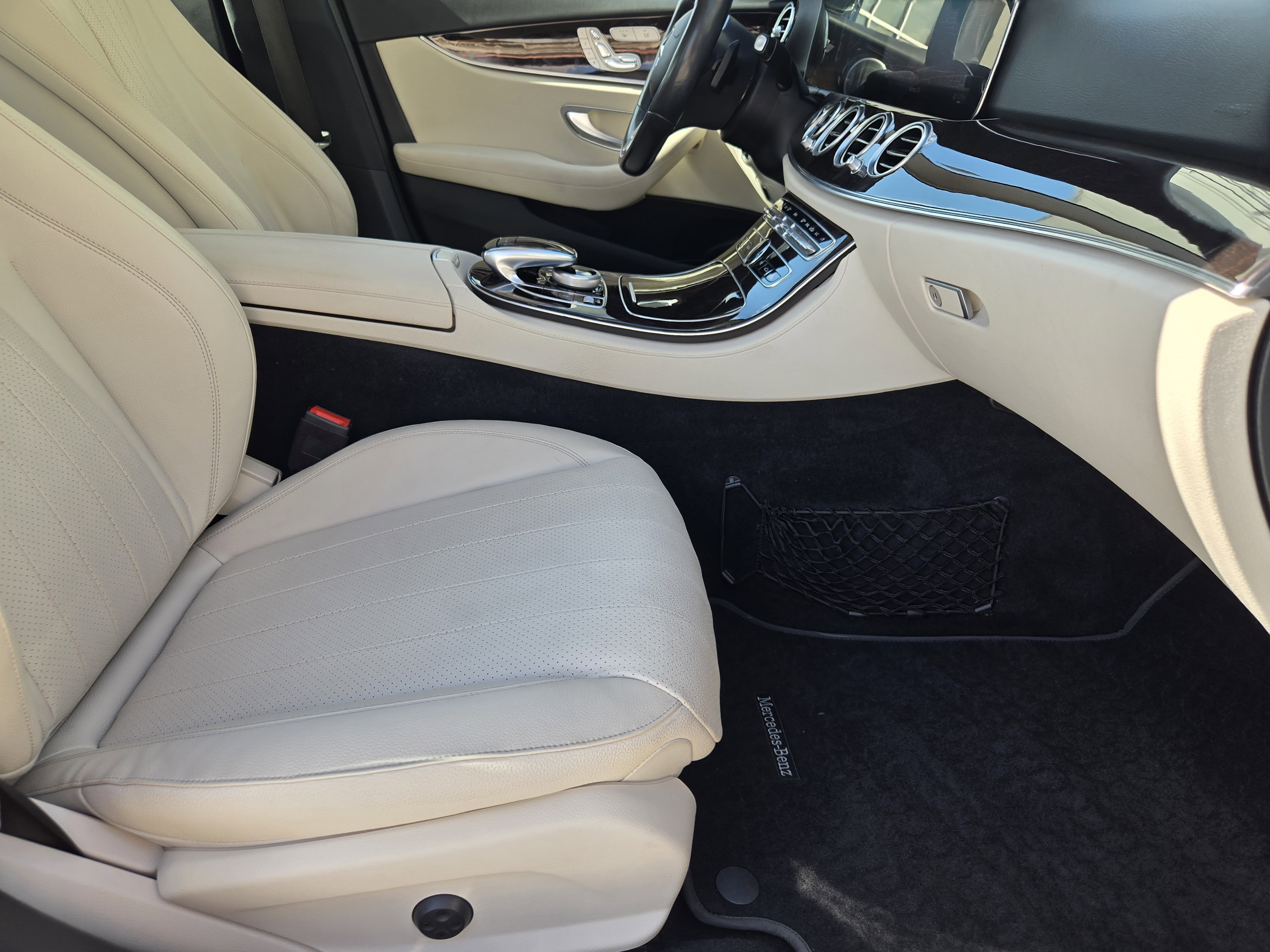 Used 2020 Mercedes-Benz E 450 4MATIC Sedan image 17