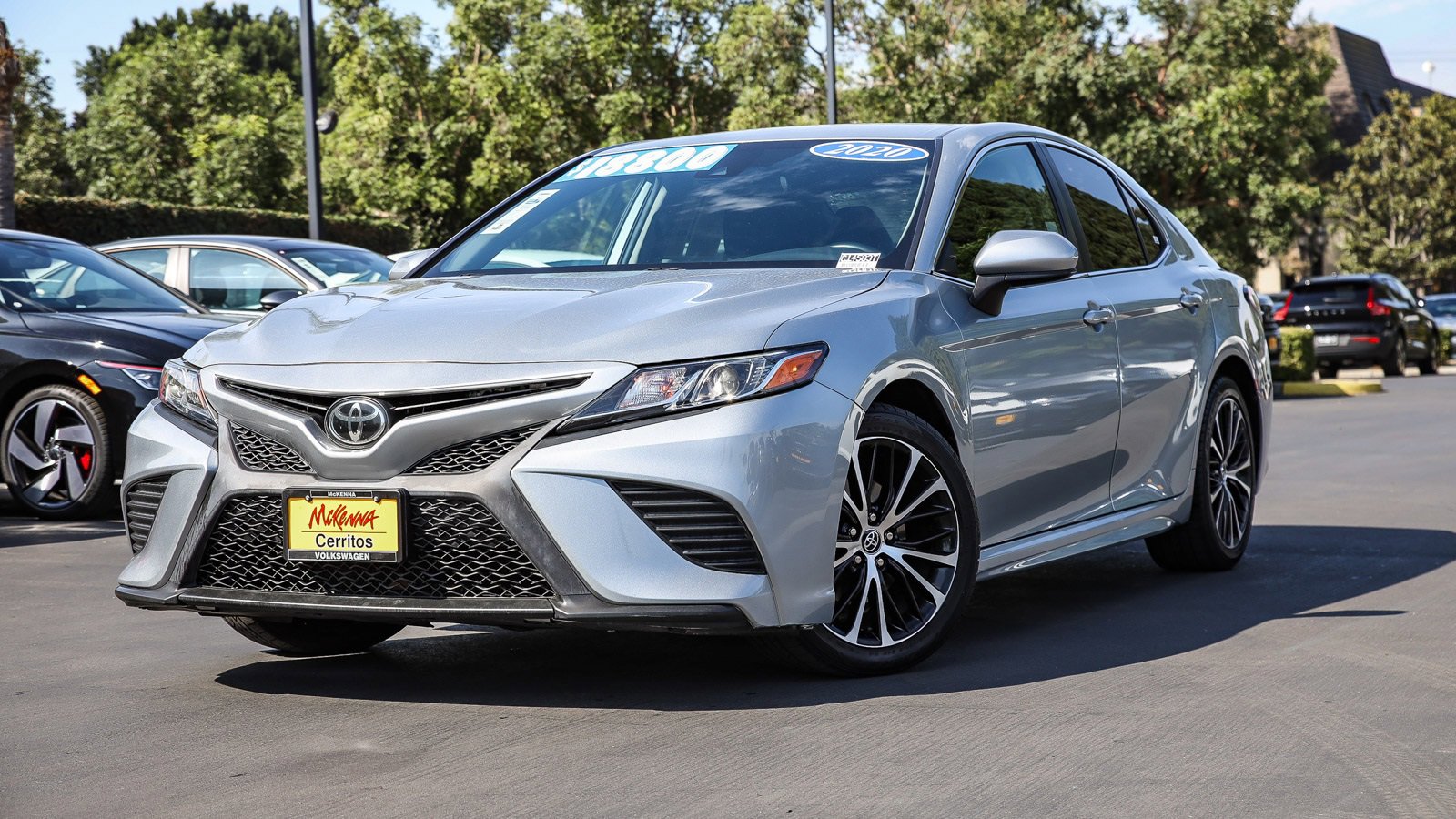 Used 2020 Toyota Camry SE