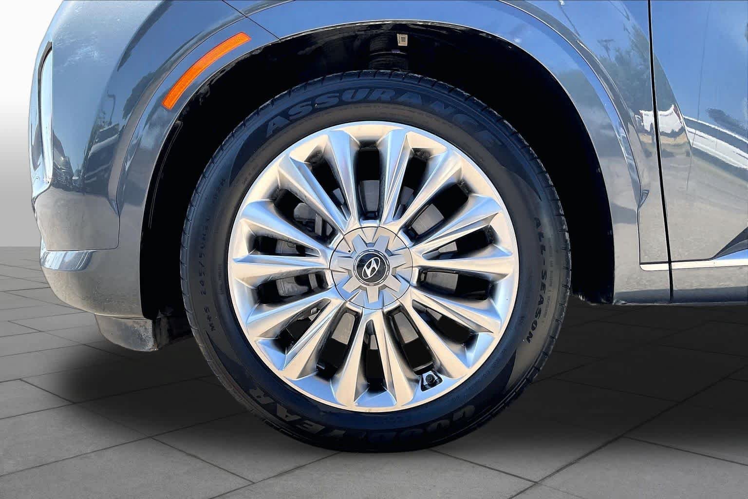 Used 2020 Hyundai Palisade Limited FWD image 10
