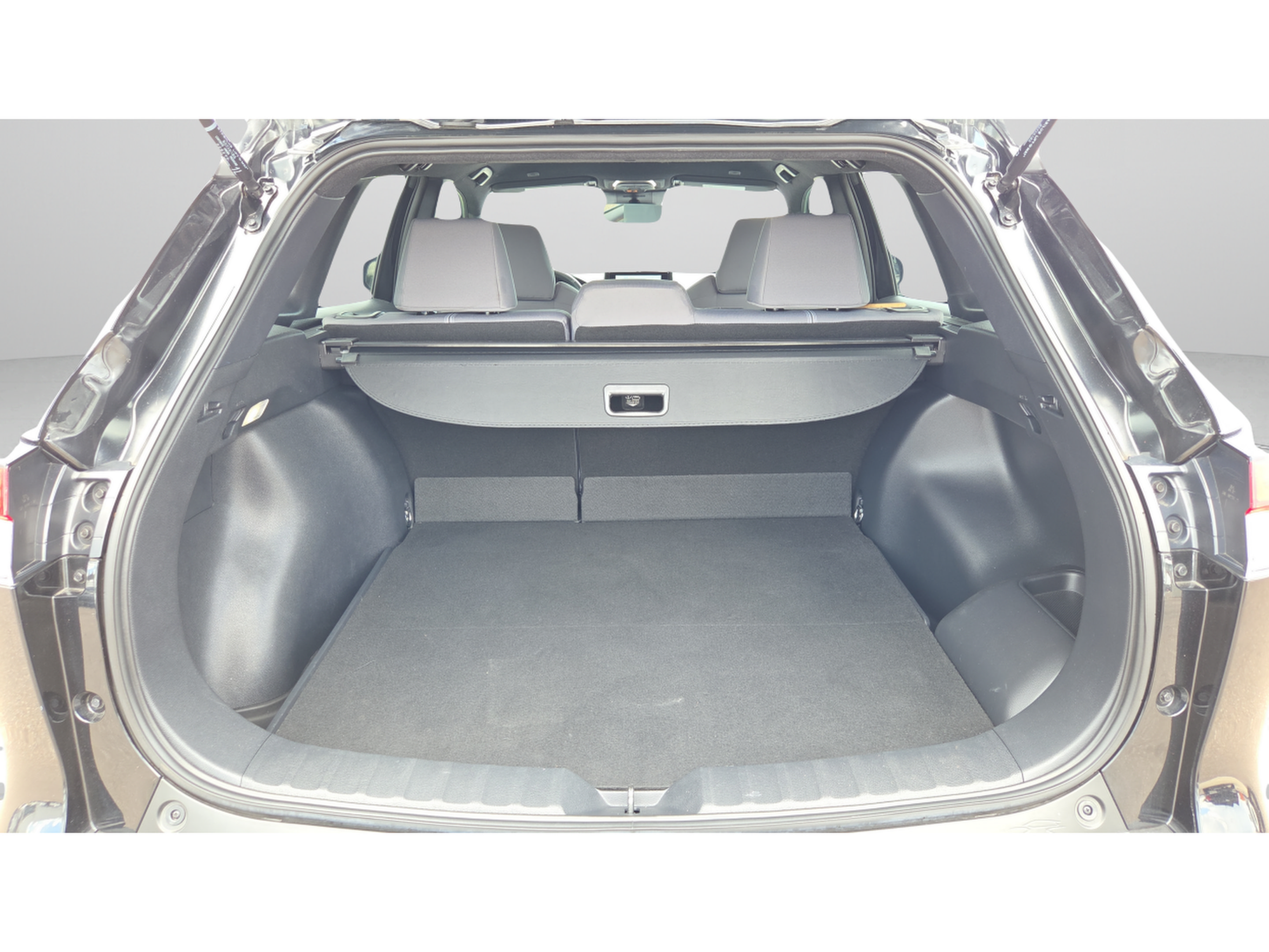 Used 2024 Toyota Corolla Cross AWD Hybrid image 9