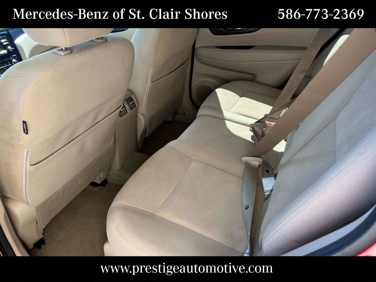 Used 2015 Nissan Rogue SV FWD image 14