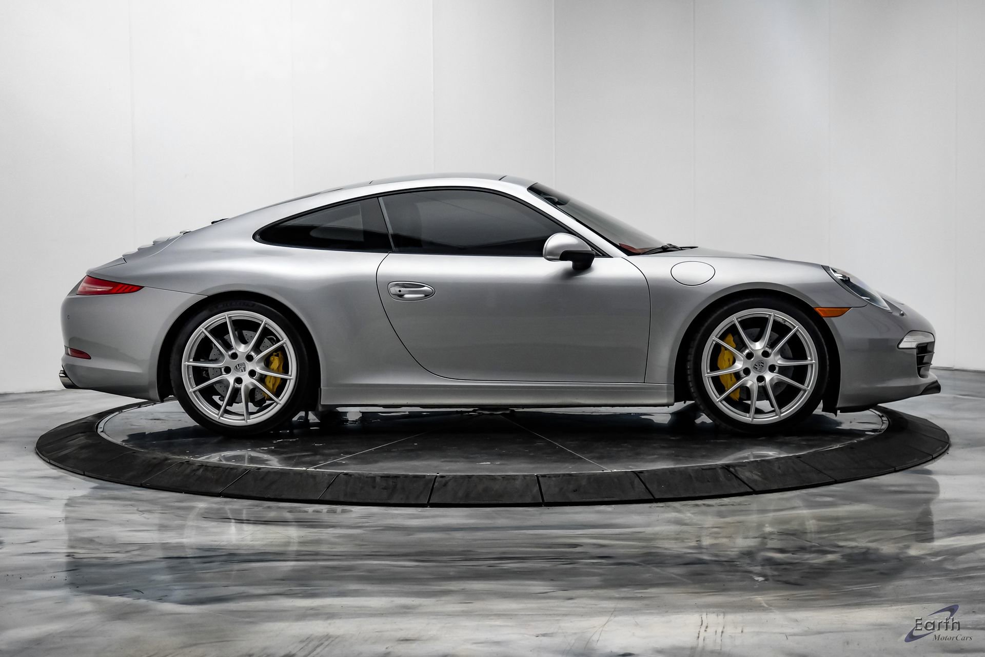 Used 2012 Porsche 911 Carrera S RWD image 18