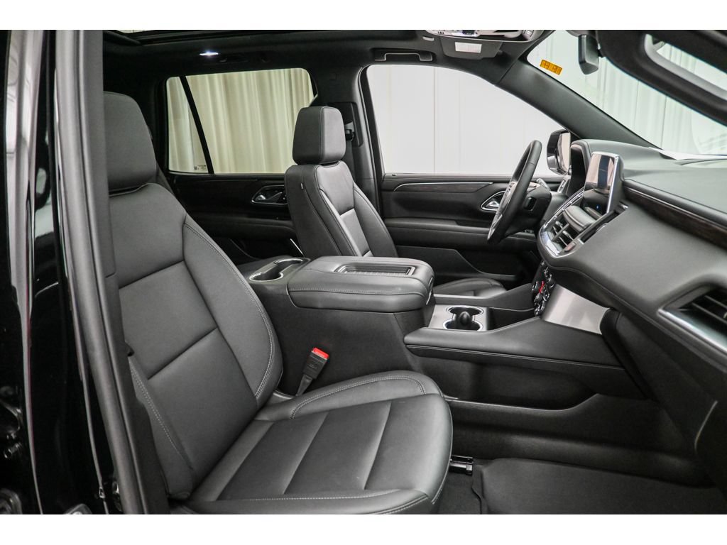 Used 2024 Chevrolet Tahoe Z71 w/ Z71 Off-Road Package AWD/4WD image 17