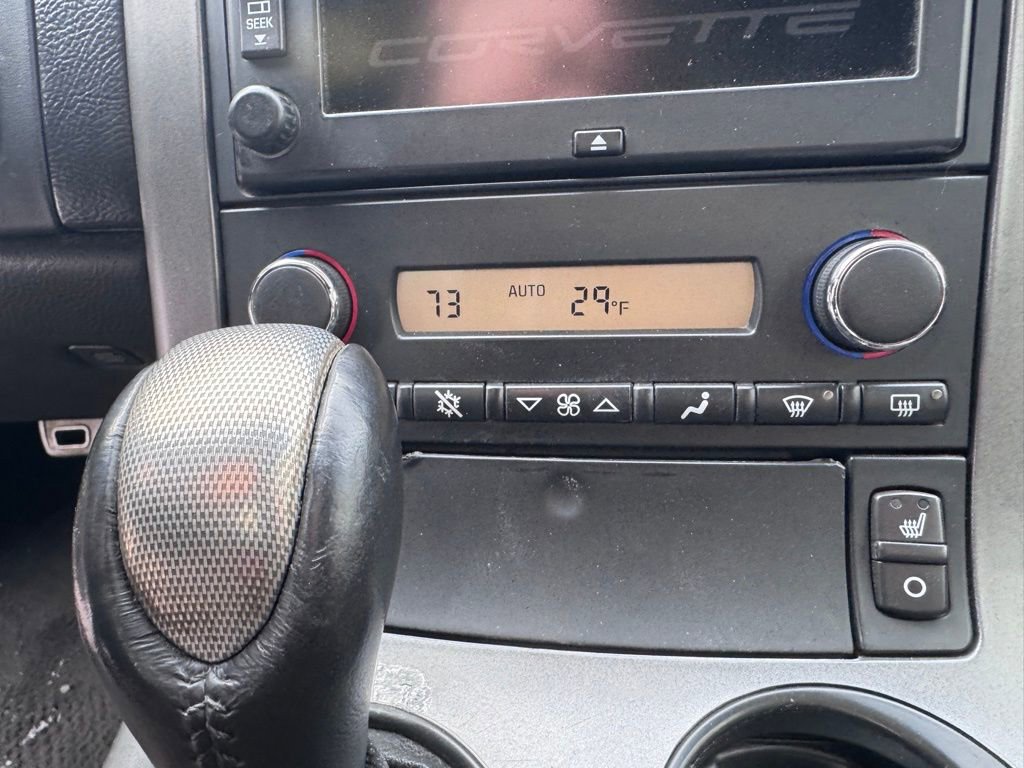 Used 2006 Chevrolet Corvette Convertible w/ Preferred Equipment Group image 15