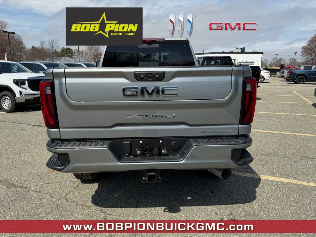 New 2026 GMC Sierra 3500 Denali Ultimate image 4